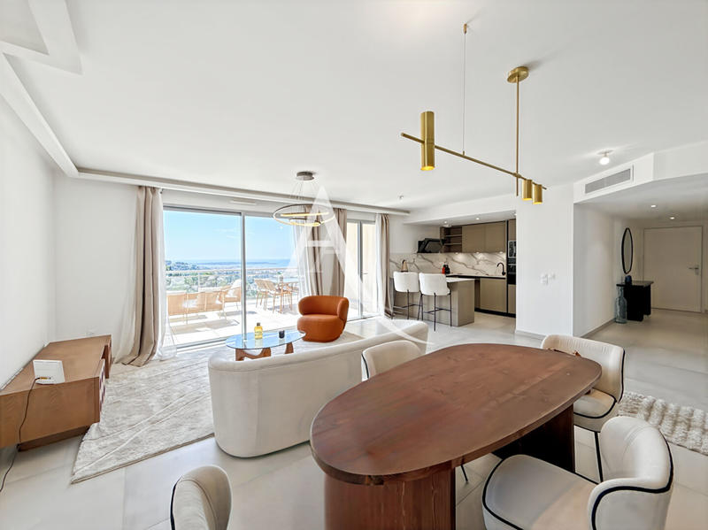 Appartement - 116 m² - 4 pièces