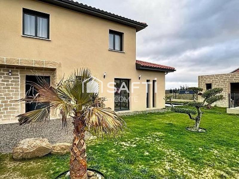 Maison - 147 m² - 6 pièces