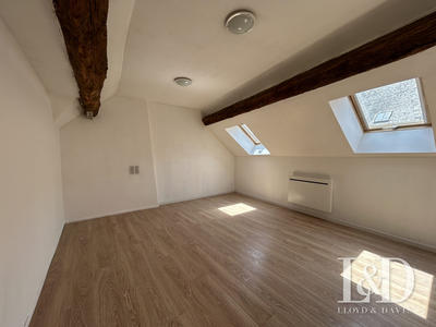 Maison - 102 m² - 4 pièces