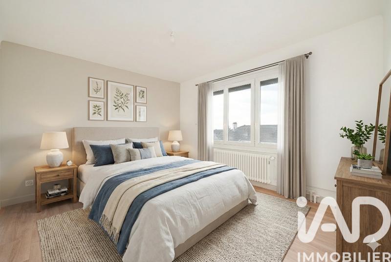 Maison - 142 m² - 6 pièces