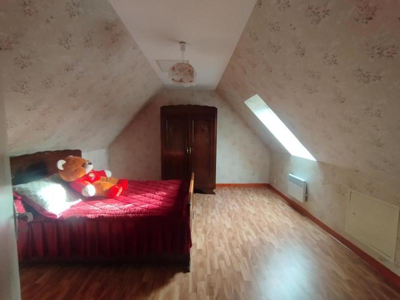 Maison traditionnelle - 90 m² - 4 pièces