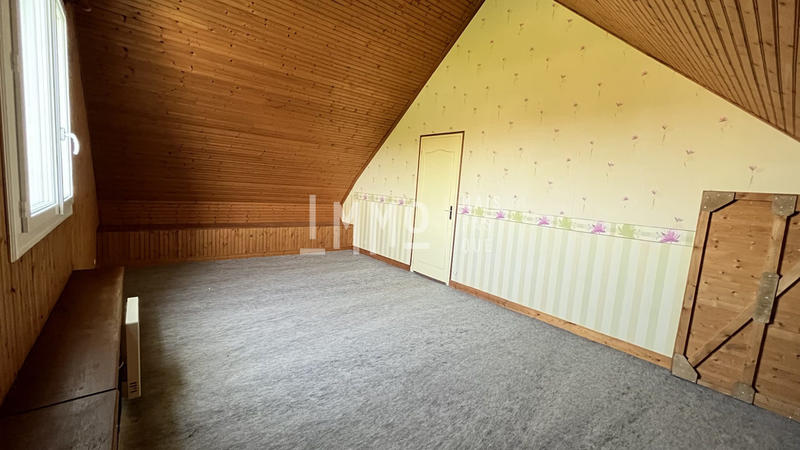 Maison traditionnelle - 95 m² - 4 pièces