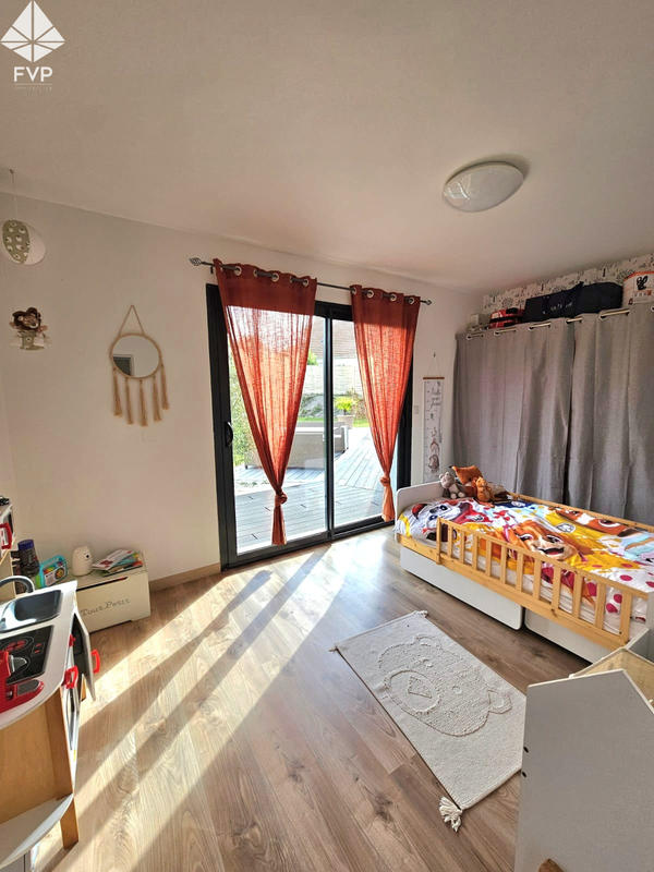 Maison - 160 m² - 7 pièces