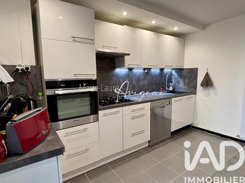 Appartement - 65 m² - 3 pièces