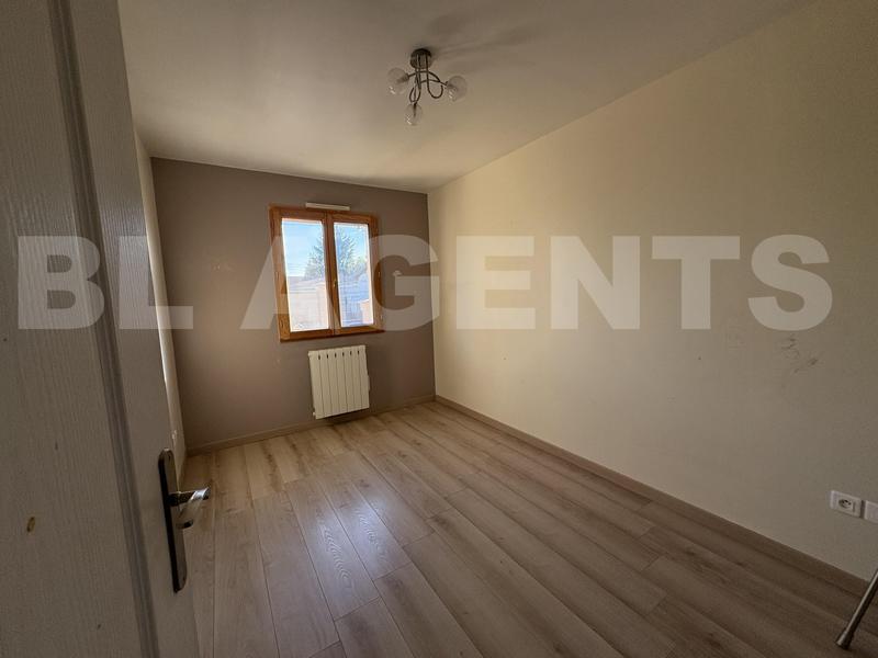 Maison traditionnelle - 96 m² - 5 pièces