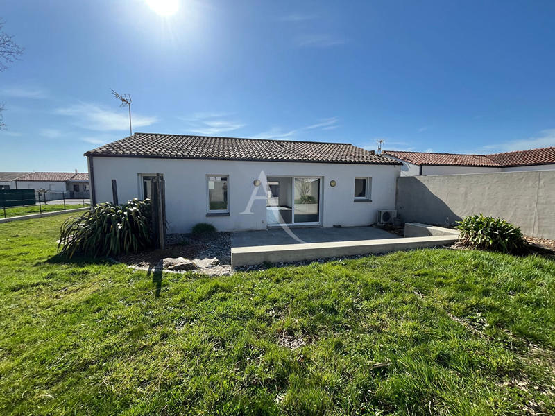 Maison - 92 m² - 4 pièces