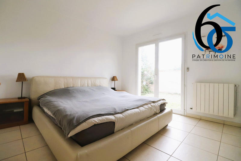 Maison - 216 m² - 8 pièces