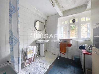 Maison - 150 m² - 7 pièces