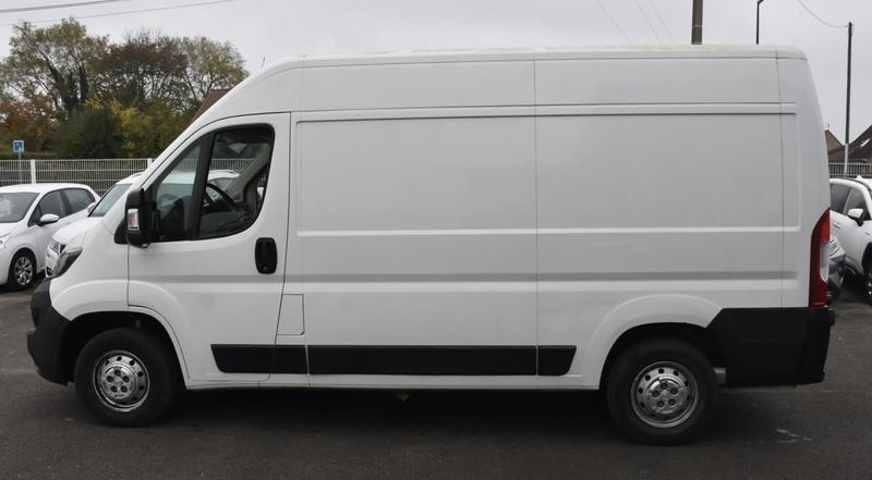 Peugeot Boxer Fourgon Tole 330 L2h2 Bluehdi 110 Pro