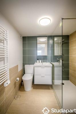 Chambre - 15 m² - 1 pièce