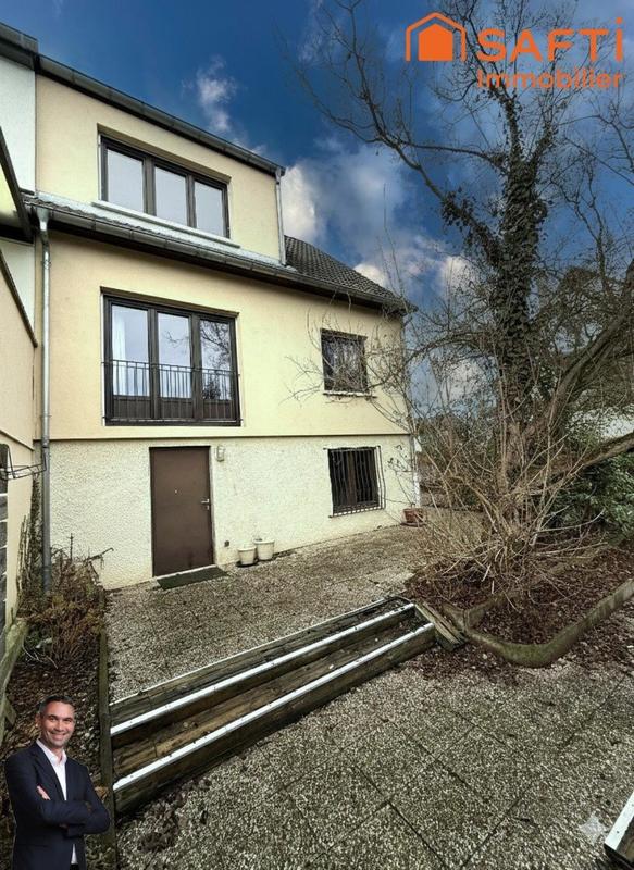 Maison - 104 m² - 5 pièces