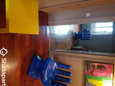 Chambre - 13 m² - 1 pièce