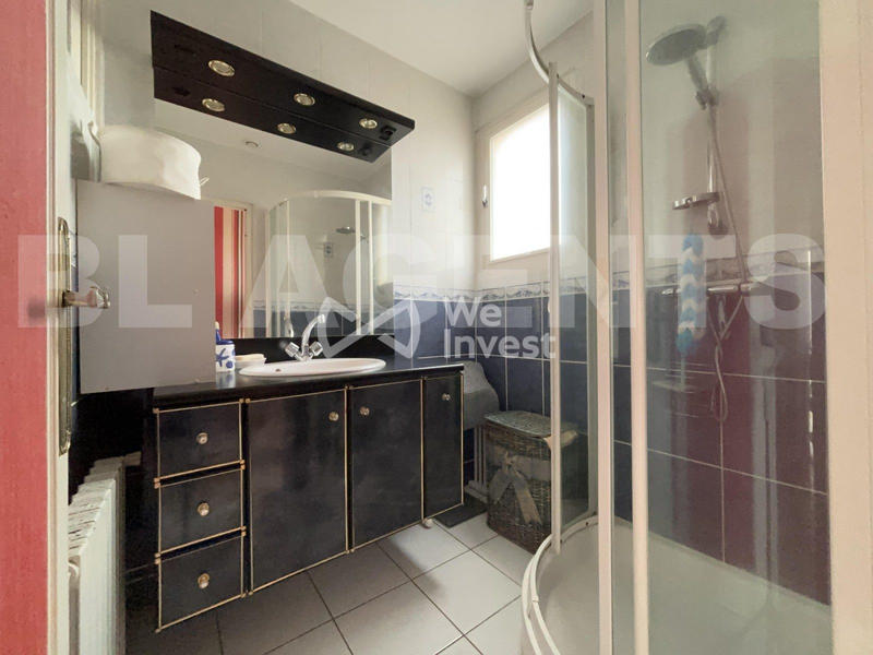 Maison - 92 m² - 5 pièces