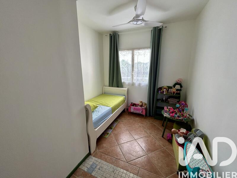 Maison - 276 m² - 7 pièces