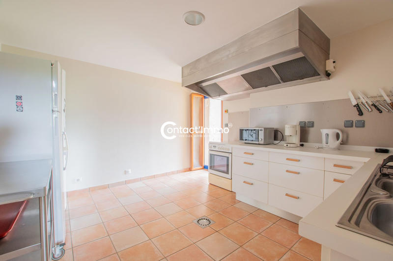 Maison ancienne - 264 m² - 8 pièces