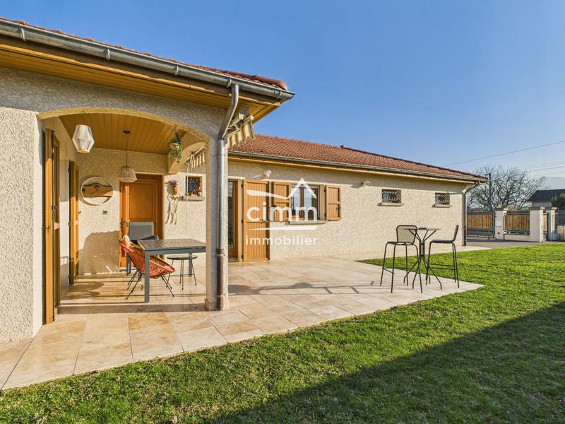 Maison - 127 m² - 5 pièces