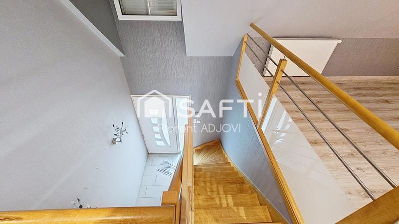 Maison - 167 m² - 6 pièces