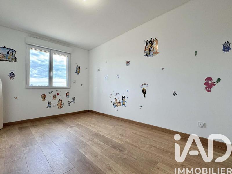 Maison - 99 m² - 4 pièces