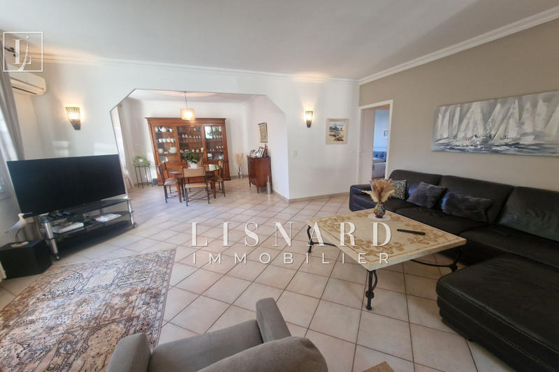 Maison - 108 m² - 5 pièces