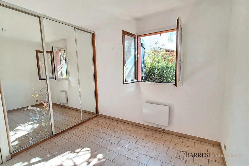 Maison traditionnelle - 90 m² - 4 pièces