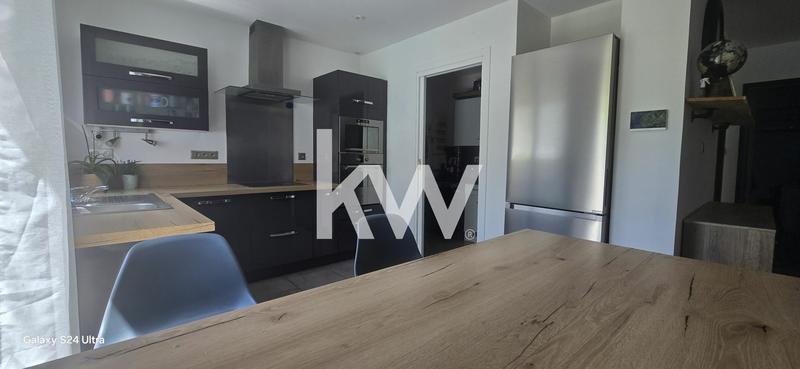 Maison - 159 m² - 5 pièces