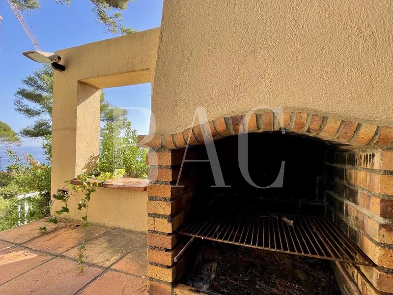 Villa - 250 m² - 7 pièces