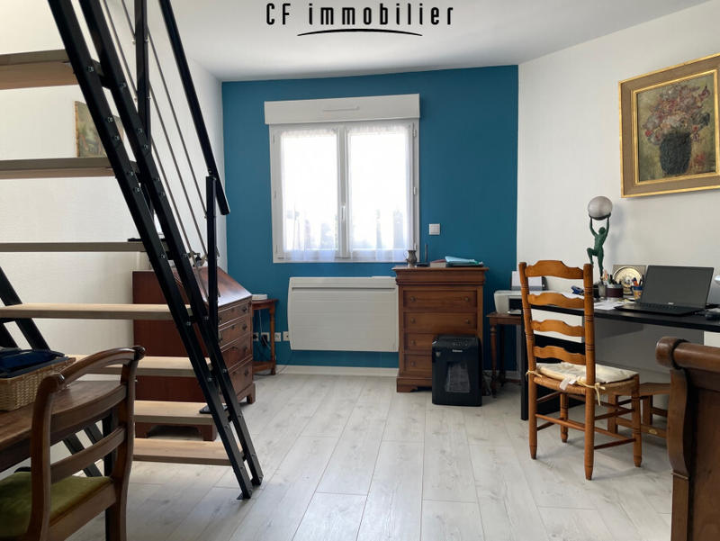 Maison - 220 m² - 6 pièces