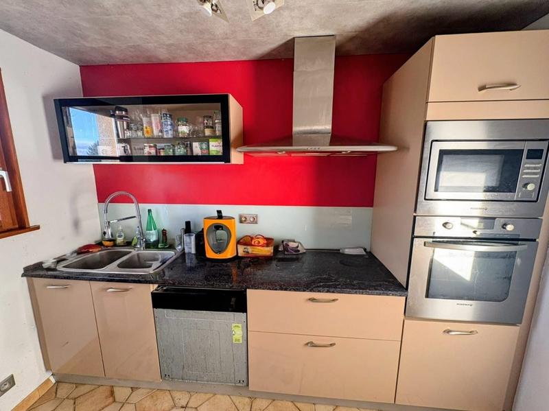 Maison - 87 m² - 6 pièces