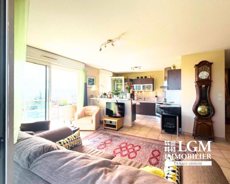 Appartement - 82 m² - 4 pièces