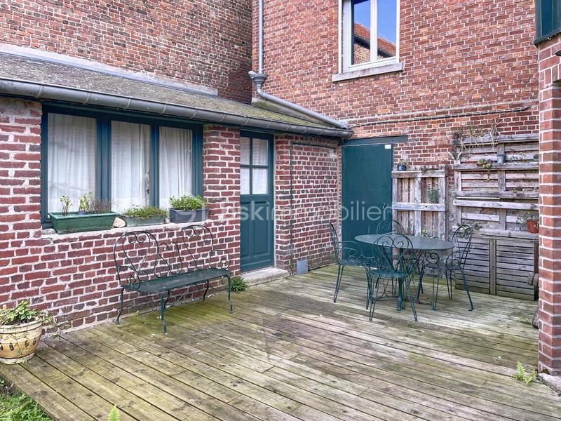 Maison de maîtres - 256 m² - 9 pièces