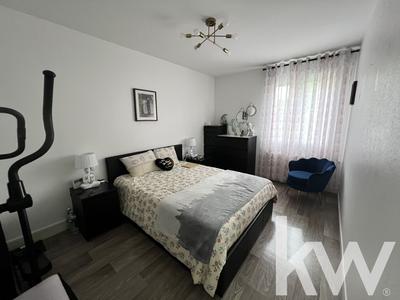 Maison - 103 m² - 5 pièces