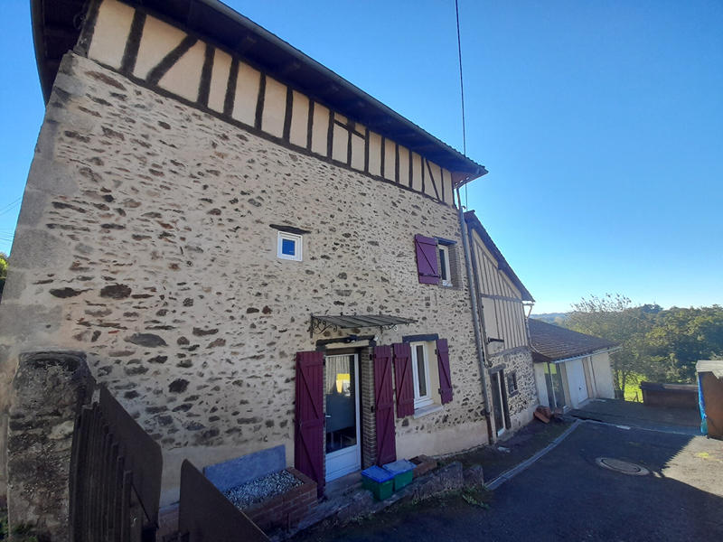 Maison - 110 m² - 6 pièces