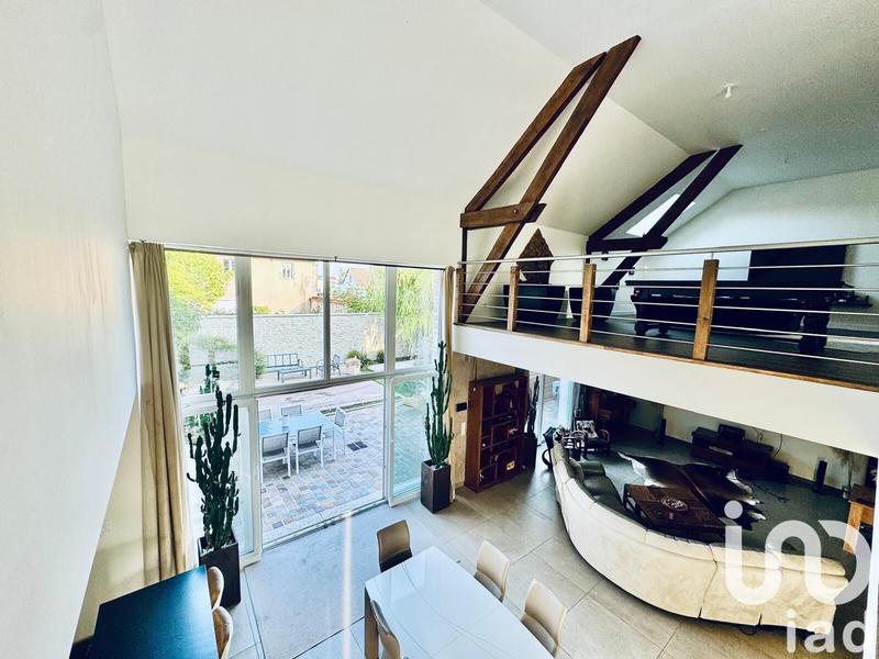 Maison de village - 339 m² - 11 pièces