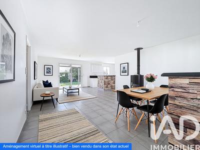 Maison - 90 m² - 4 pièces