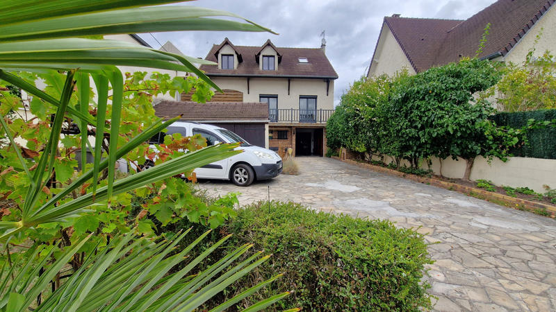 Maison - 150 m² - 6 pièces