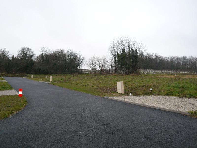 Terrain constructible - 690 m²