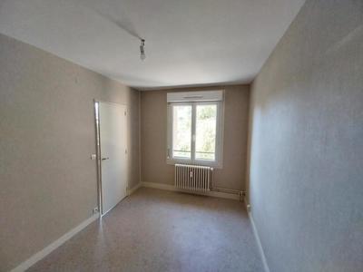 Appartement - 67 m² - 4 pièces