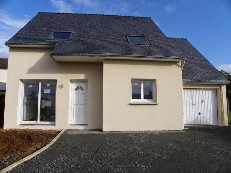 Maison - 90 m² - 4 pièces