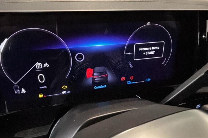 Renault Espace VI E-Tech hybrid 200 Techno