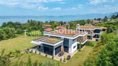 Maison - 270 m² - 7 pièces