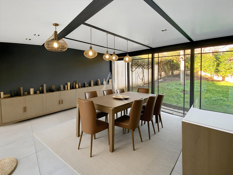 Maison - 115 m² - 6 pièces