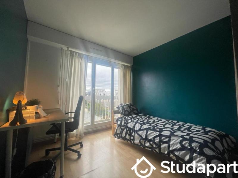 Chambre - 10 m² - 1 pièce