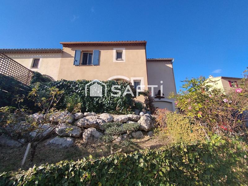 Maison - 106 m² - 4 pièces