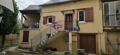 Maison traditionnelle - 89 m² - 4 pièces