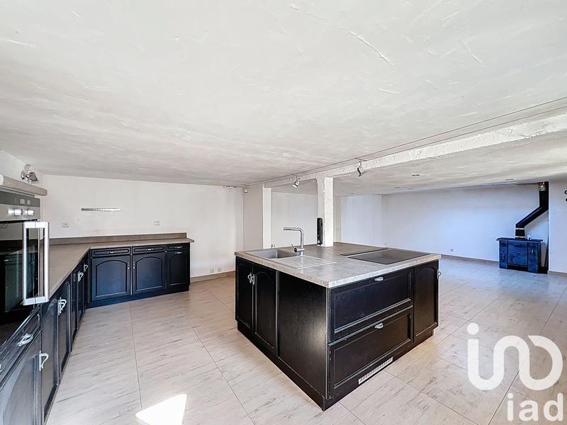 Maison - 170 m² - 8 pièces