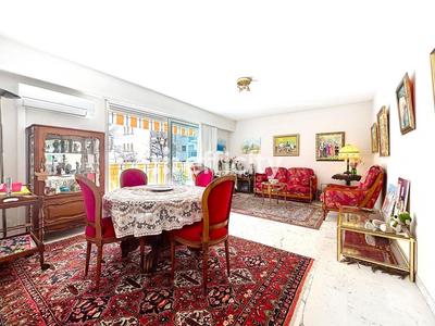 Appartement - 88 m² - 4 pièces