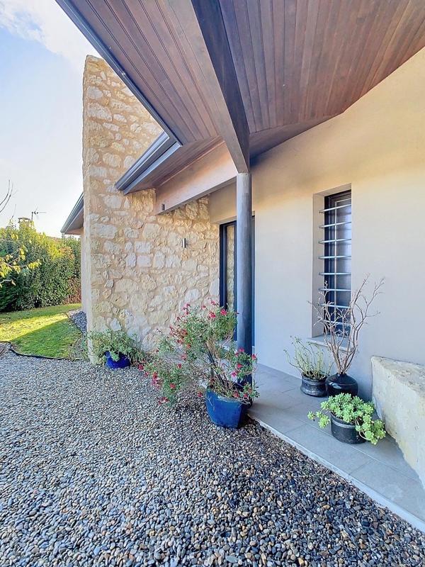 Maison - 138 m² - 5 pièces