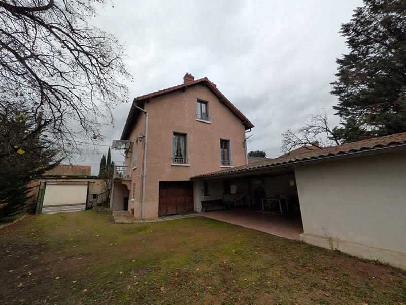 Maison - 159 m² - 7 pièces