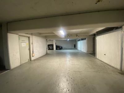 Garage - 13 m²
