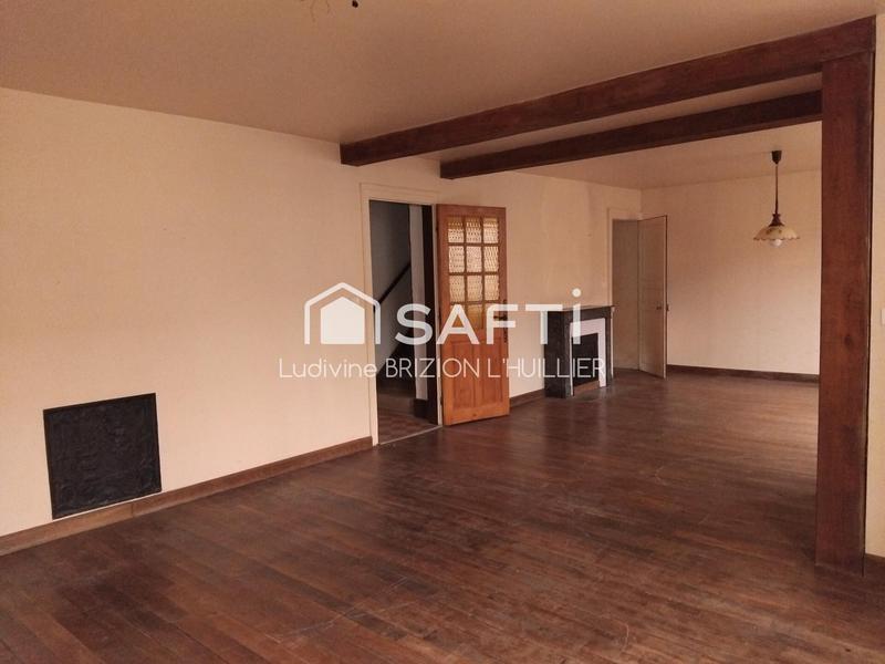 Maison - 240 m² - 9 pièces